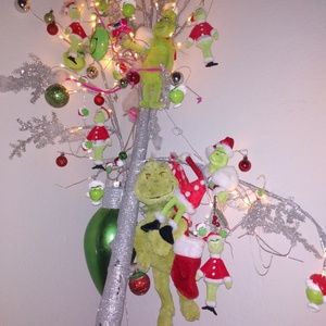 Meet your Posher, April